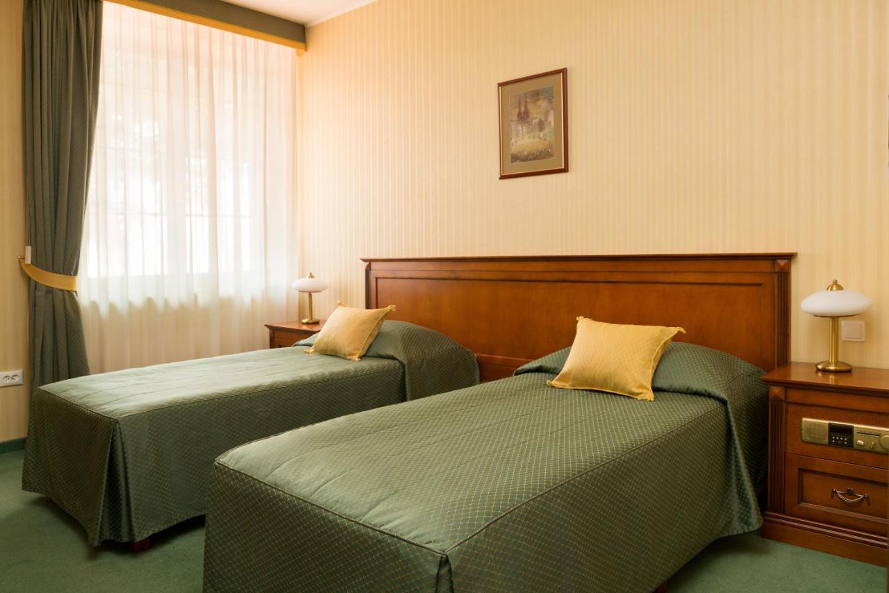 Stacja Nowa Gdynia Bed & Breakfast Aquapark زغيرش المظهر الخارجي الصورة