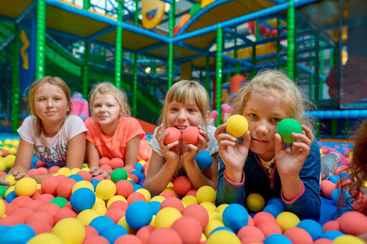 Stacja Nowa Gdynia Bed & Breakfast Aquapark زغيرش المظهر الخارجي الصورة